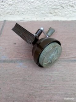 MOULINET COLLECTOR TRES RARE . LUXOR RELAX CAPOTE EN PARFAIT ETAT DE FONCTIONNEMENT . -Pêche Soldes 00005 MOULINET COLLECTOR TRES RARE . LUXOR RELAX CAPOTE EN PARFAIT ETAT DE FONCTIONNEMENT